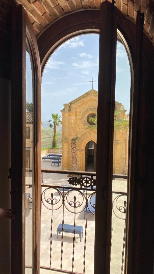 Castello Ducale Colonna Resort Ioppolo Giancaxio Экстерьер фото