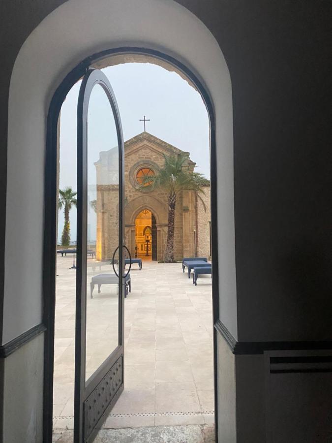 Castello Ducale Colonna Resort Ioppolo Giancaxio Экстерьер фото